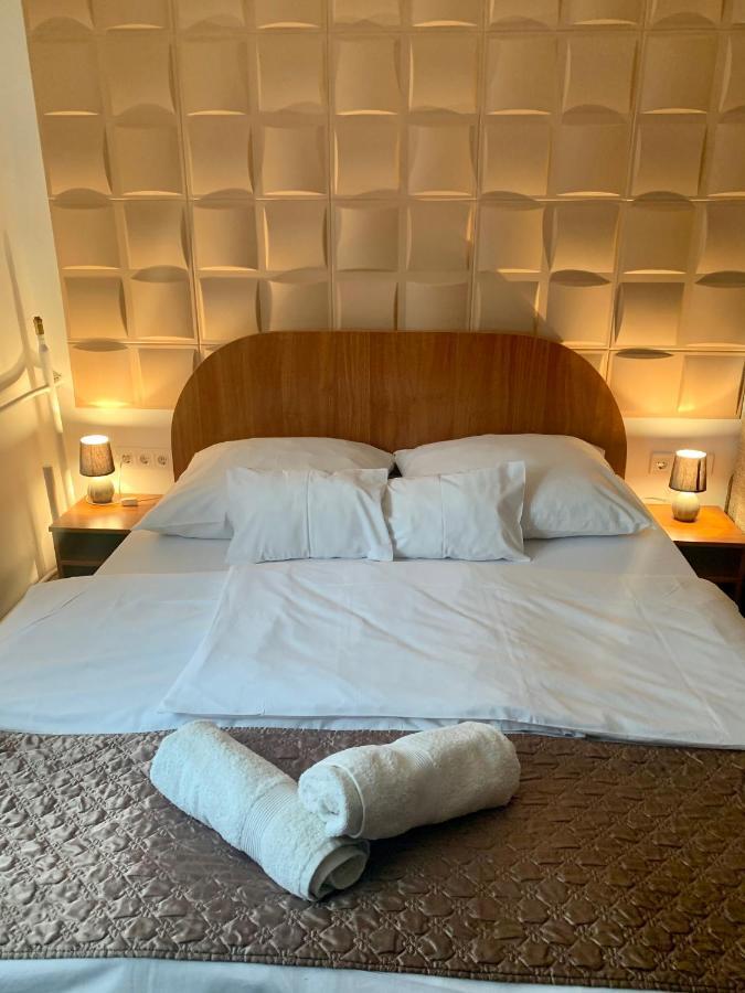 Dorottya Vendeghaz Hotel มิชโคลซ์ ภายนอก รูปภาพ